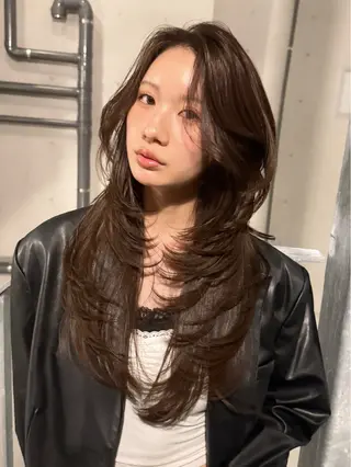 ロング カラー 戸張 翔太のヘアスタイル