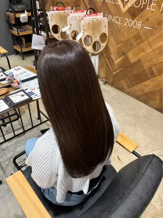 ロング カラー 岩田 陸のヘアスタイル