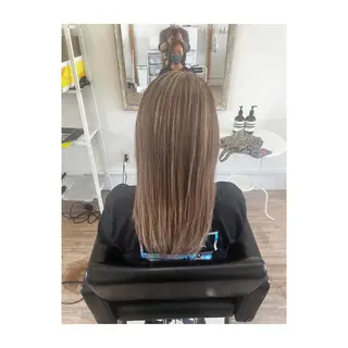 セミロング 谷川 裕徳のヘアスタイル