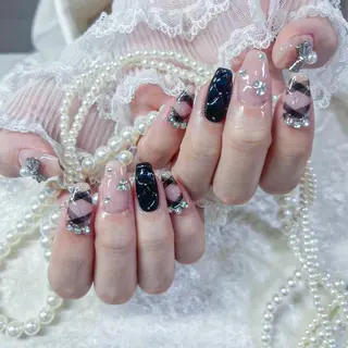 ネイル M.Y ネイル🩷のネイルデザイン