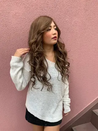 ロング カラー パーマ ヘアアレンジ Device ディバイスのヘアスタイル