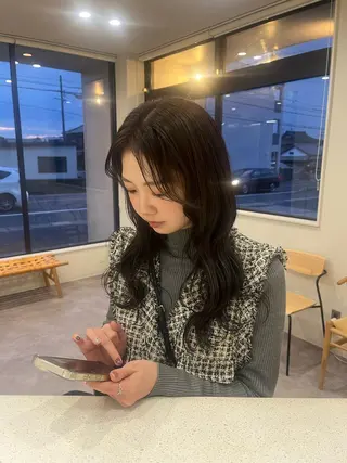 ロング カラー 艶髪☆ 秋田 遥華のヘアスタイル