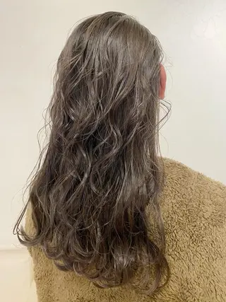 ロング カラー 石井 佑樹のヘアスタイル