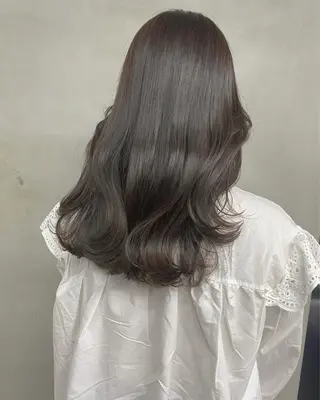 セミロング 新宿/韓国ヘア/ 髪質改善ストレートのヘアスタイル