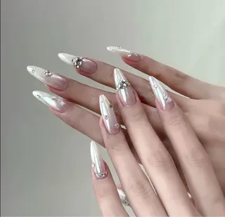 ネイル XIINH NAIL SALONのネイルデザイン