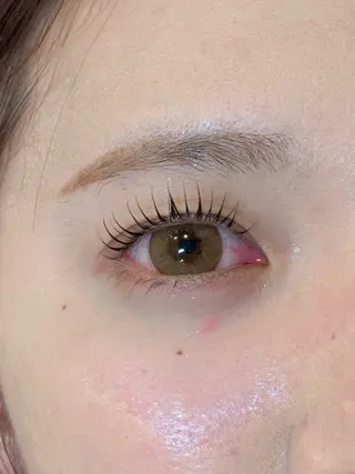 マツエク・マツパ Sakurablow 西山の眉毛・アイブロウイメージ