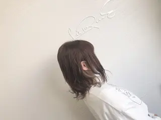 ミディアム カラー LaRmE Ayumi.のヘアスタイル