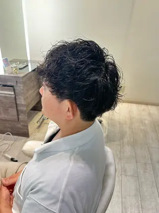 パーマ メンズ 佐野 太河のヘアスタイル