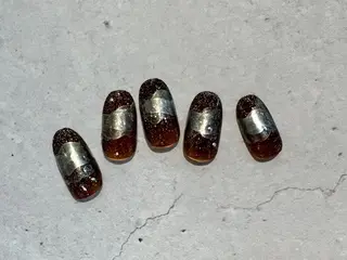 ネイル 【寺岡】 ロイヤル•セラピストのネイルデザイン