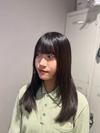 カラー 透明感ベージュ🤎 ナチュラルレイヤーのヘアスタイル