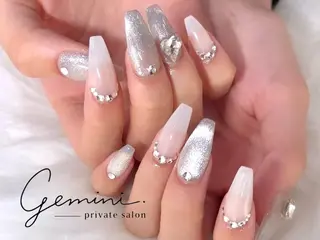 ネイル Gemini. 【ジェミニ】のネイルデザイン