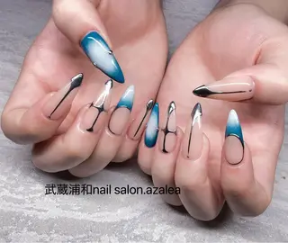 ネイル R inのネイルデザイン