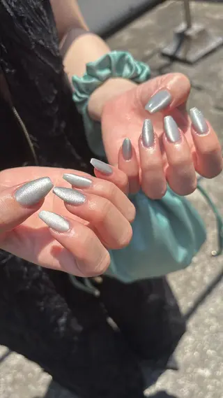 ネイル nailsalon　hue所属・小山 羽奈のネイルデザイン