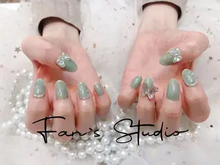 ネイル 🌻FAN'S STUDIO池袋🌻のネイルデザイン