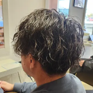 パーマ メンズ 暖色カラー/髪質改善 /メンズ🧡莉南のヘアスタイル