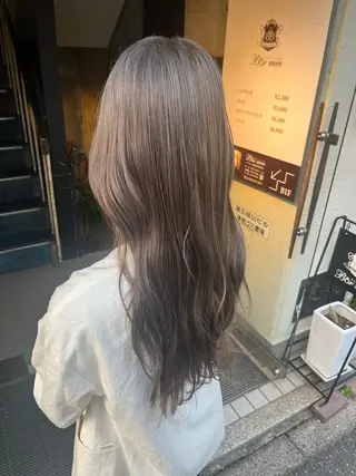 ロング カラー 艶髪/ハイトーン/ ヘアセット/モエノのヘアスタイル