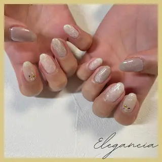 カラー ネイル Elegancia. Hiromiのネイルデザイン
