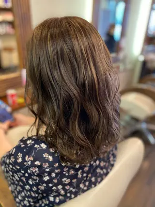 ミディアム カラー ヘアアレンジ 加藤 瑠美のヘアスタイル