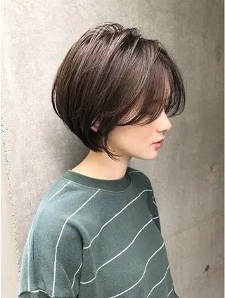 ショート レイヤー小顔ショート 吉田ジョウのヘアスタイル