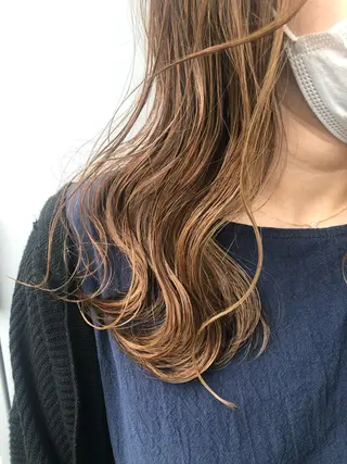 セミロング カラー ヘアアレンジ Nero✂︎ officialのヘアスタイル