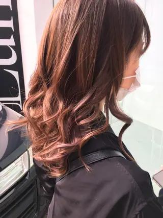 ミディアム 奥野 貴哉のヘアスタイル