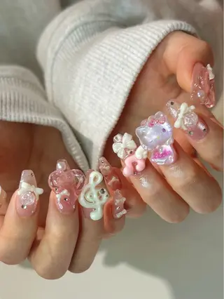 ネイル emure. .のネイルデザイン