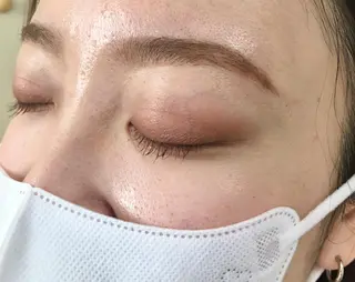 アイブロウ L'abeille YUKIのマツエク・マツパデザイン