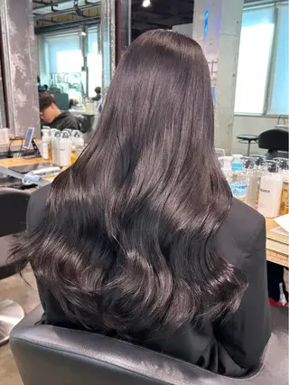 ロング カラー IS所属・横浜美容室/透明感 カラー/レイヤーのヘアスタイル