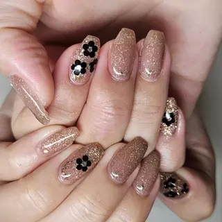 ネイル ネイルサロンNOAHNA所属・ネイルサロン ノアナのネイルデザイン