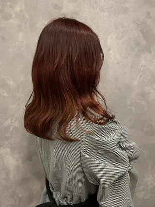 ミディアム カラー ヘアアレンジ 🥀暖色韓国ヘア💕 保科侑花のヘアスタイル