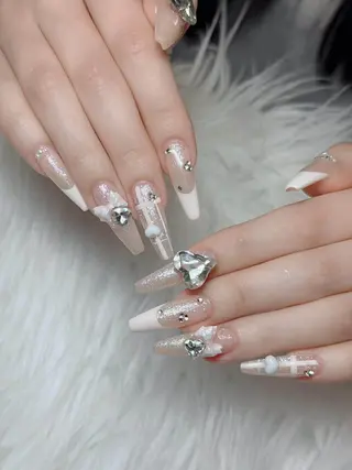 ネイル Lumi Shinokuboのネイルデザイン