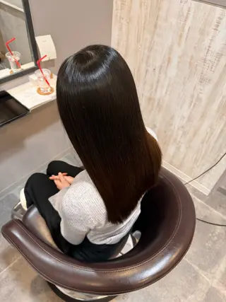 ロング 岩尾 芙楓のヘアスタイル