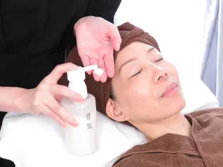 Facial and Make Up Salon AmalZwina(アマルジーナ)所属・眉毛のドクター 杉本☆優子の眉毛・アイブロウイメージ