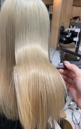 ロング 艶髪カラー/view ひなのヘアスタイル