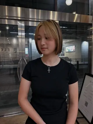 ミディアム カット/パーマ / 淡色/Rinoのヘアスタイル