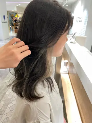 セミロング miyu 美髪縮毛矯正𓂃꙳⋆のヘアスタイル