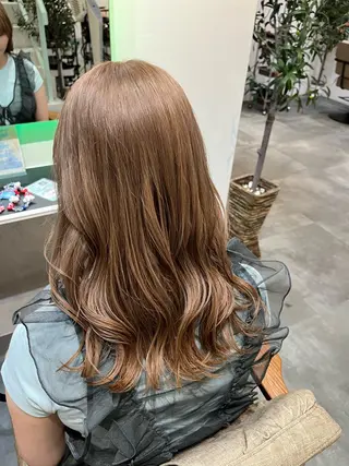 セミロング カラー 藤田 詩織のヘアスタイル