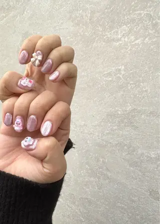 ネイル 濱岡 咲のネイルデザイン