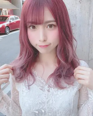 セミロング カラー ハイトーン/ウルフ /小澤凌祐🦕のヘアスタイル