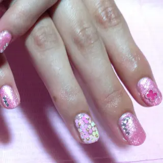 ネイル 管 裕子(日本人)のネイルデザイン