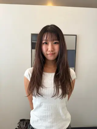 ロング UNFEIGNED02所属・カイ/名古屋・伏見 カットモデルのヘアスタイル