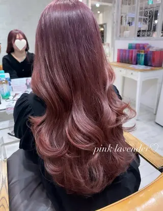 ロング カラー レイヤーカット、 大人可愛い　中村美羅のヘアスタイル