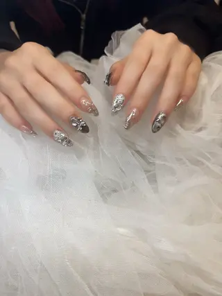 ネイル 新井 ひなののネイルデザイン