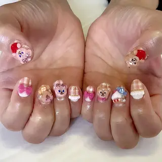 ネイル 💎🐰 saki. m 🐰💎のネイルデザイン