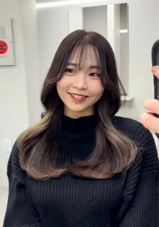 ロング カラー 韓国レイヤー🇰🇷 福澤　和嗣のヘアスタイル