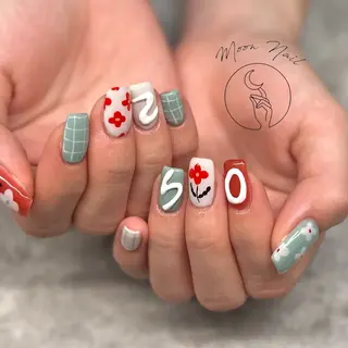 ネイル Moon  Nail /栄　大須のネイルデザイン