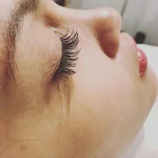 マツエク・マツパ CHARME所属・CHARME さやかの眉毛・アイブロウイメージ