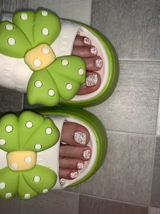 ネイル Miouミオン ネイルサロンのネイルデザイン