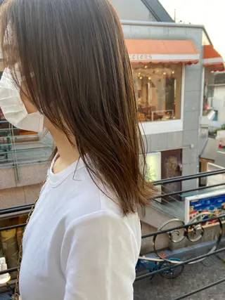 セミロング カラー ヘアアレンジ SALOWIN恵比寿所属・ヘッドスパで脳を 整える✨chacoのヘアスタイル