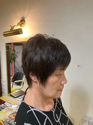 ショート カラー 横田 尚登のヘアスタイル